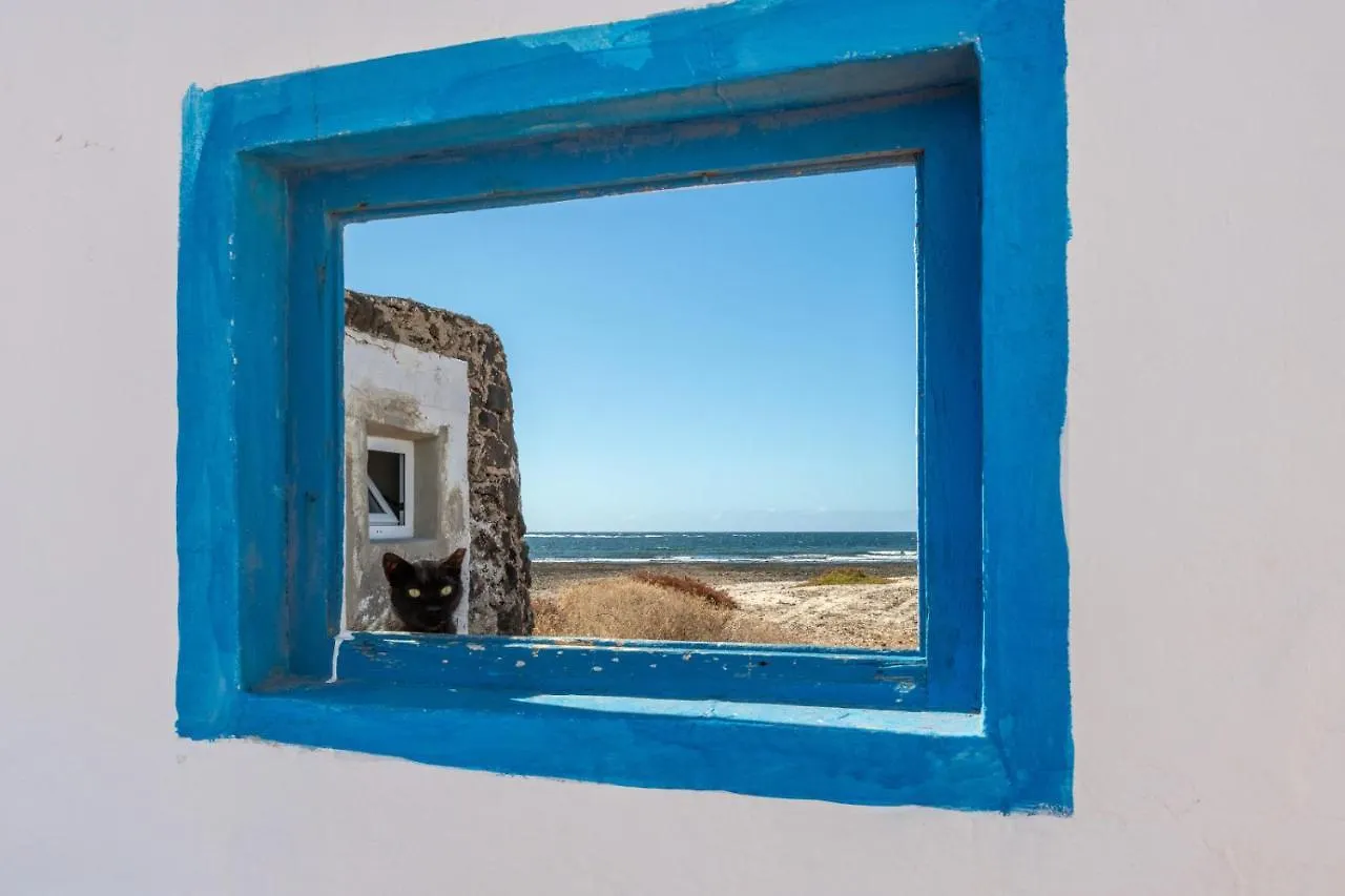 Beachfront Two Bedrooms House Casa Toral Majanicho Holiday home