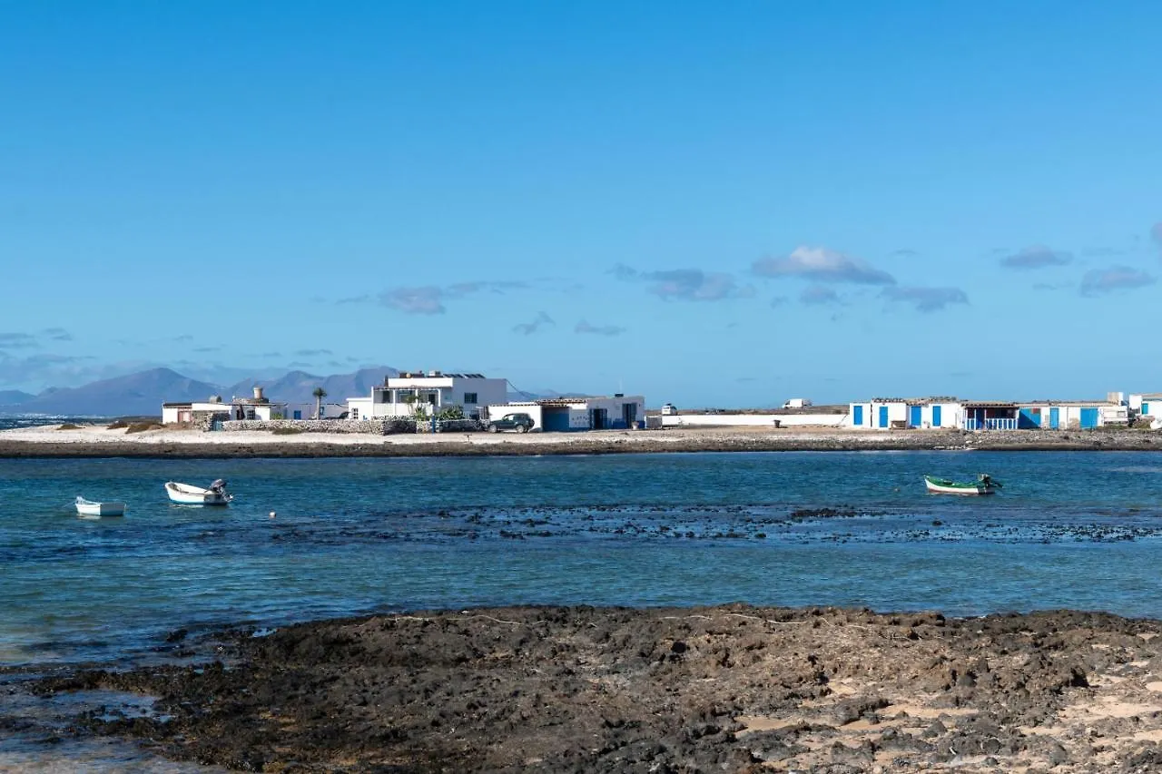 Beachfront Two Bedrooms House Casa Toral Majanicho Holiday home