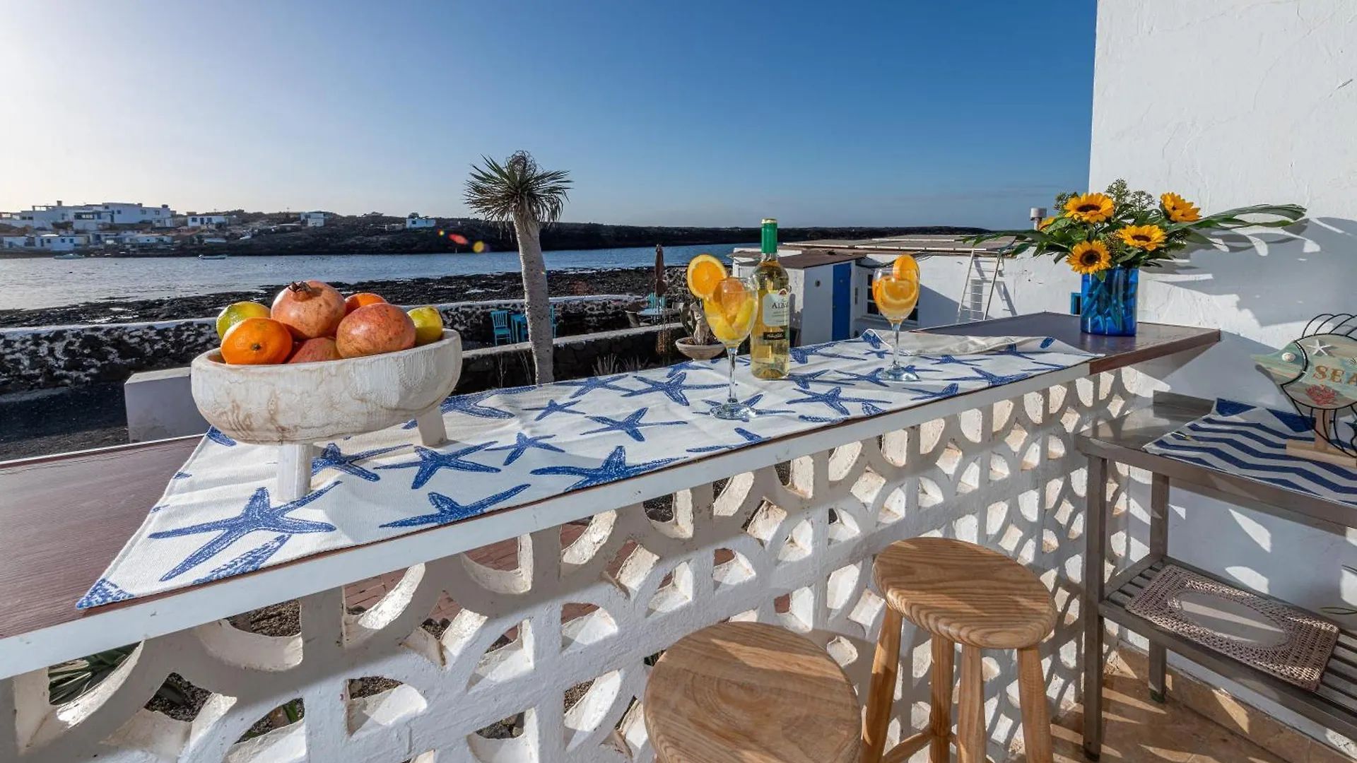 Holiday home Beachfront Two Bedrooms House Casa Toral Majanicho