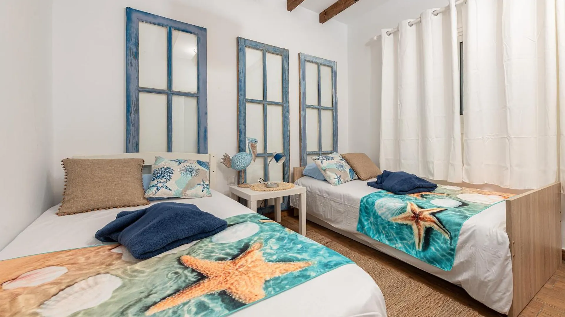 Holiday home Beachfront Two Bedrooms House Casa Toral Majanicho Spain